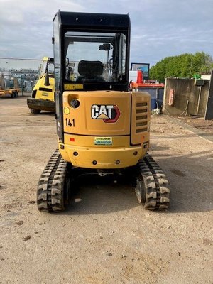 Mini pelle Caterpillar 302.7 D